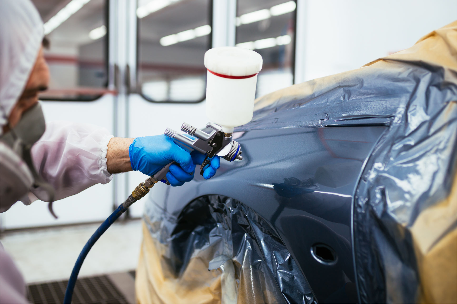 Smalti di finitura per car refinishing e carrozzeria industriale
